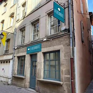La Decouverte Petit Dejeuner Offert Hostel